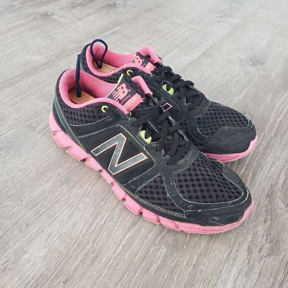 New Balance 750 V1 Women's Black Pink Athletic Running Shoes Size 9.5 B W750BP1 - Picture 3 of 11